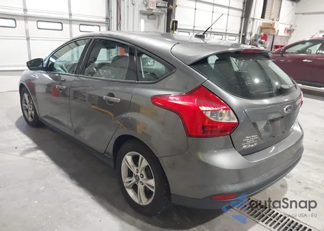 2014 Ford Focus Se z USA, uszkodzony, nr VIN 1FADP3K26EL108065
